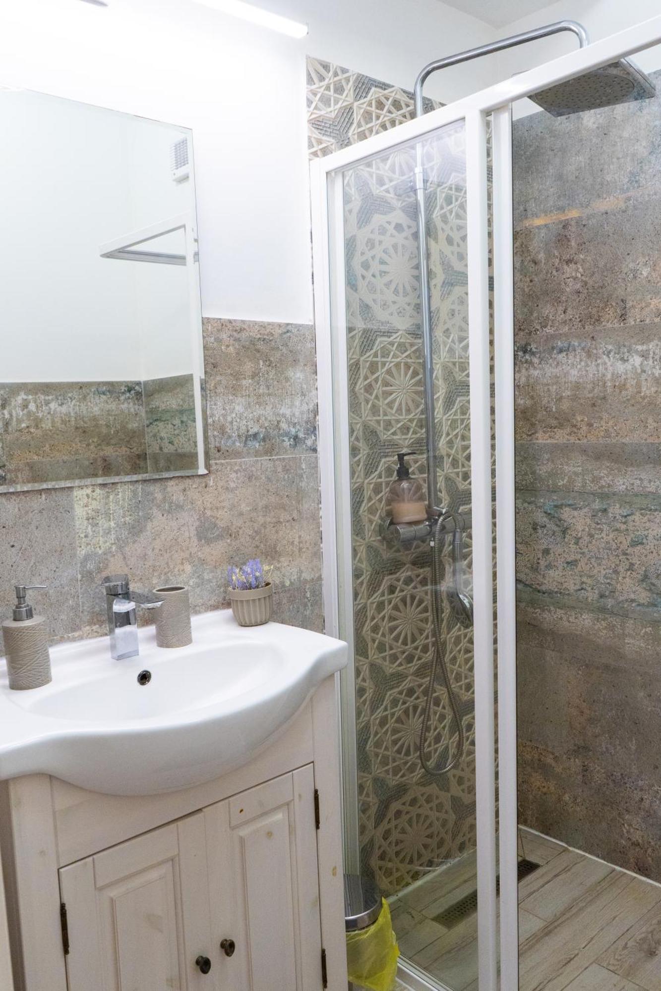 Alexis Spacious Classic Apartment Mamaia Eksteriør bilde
